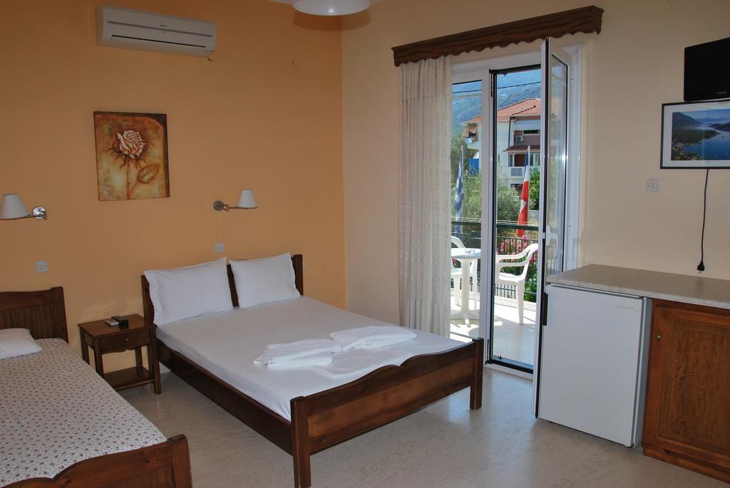 Niriton Pension Nidhrion Rum bild